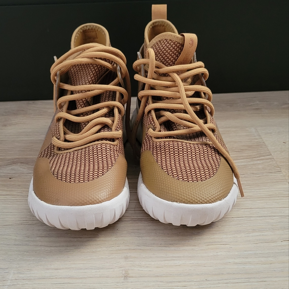 Adidas tubular